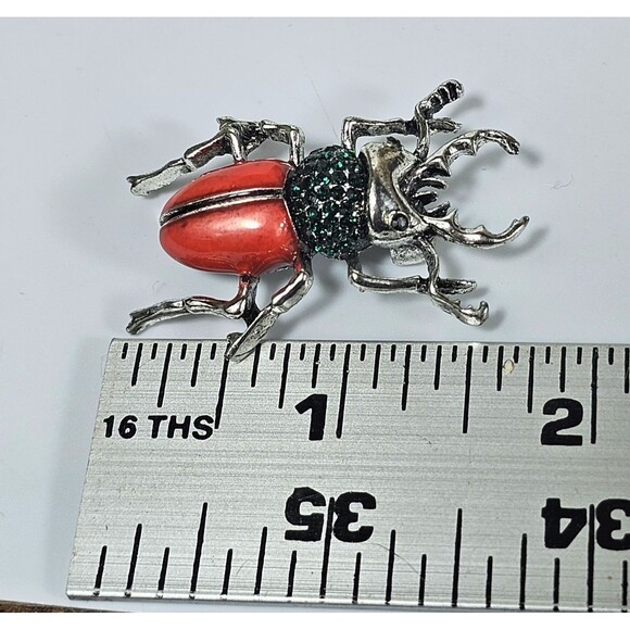 Vintage Style Beetle Brooch Red Enamel Body Green Rhinestones Insect Pin Jewelry - Picture 4 of 4